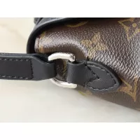 $52.00 USD Louis Vuitton Messenger Bags For Women #1371343