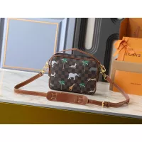 $60.00 USD Louis Vuitton Messenger Bags For Women #1371345