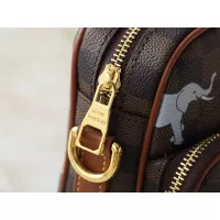 $60.00 USD Louis Vuitton Messenger Bags For Women #1371345