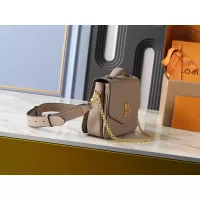 $60.00 USD Louis Vuitton Messenger Bags For Women #1371351