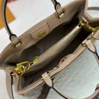 $68.00 USD Louis Vuitton AAA Quality Handbags For Women #1371358