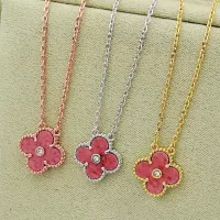 $25.00 USD Van Cleef & Arpels Necklaces For Women #1371407