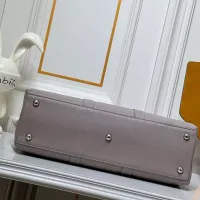 $82.00 USD Louis Vuitton AAA Quality Handbags For Women #1371448