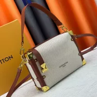 $72.00 USD Louis Vuitton AAA Quality Messenger Bags For Women #1371494