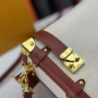 $72.00 USD Louis Vuitton AAA Quality Messenger Bags For Women #1371494