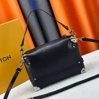 $72.00 USD Louis Vuitton AAA Quality Messenger Bags For Women #1371495