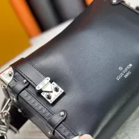 $72.00 USD Louis Vuitton AAA Quality Messenger Bags For Women #1371495