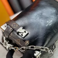 $72.00 USD Louis Vuitton AAA Quality Messenger Bags For Women #1371496