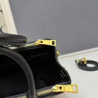 $105.00 USD Prada AAA Quality Handbags For Women #1371783