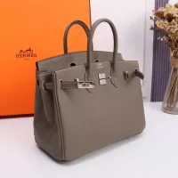 $170.00 USD Hermes AAA Quality Handbags For Women #1371815