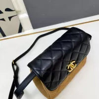 $85.00 USD Chanel AAA Quality Messenger Bags For Women #1371886
