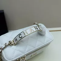 $76.00 USD Chanel AAA Quality Messenger Bags For Women #1371892
