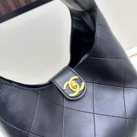 $76.00 USD Chanel AAA Quality Shoulder Bags For Women #1371935