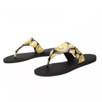$72.00 USD Versace Slippers For Women #1371996