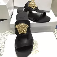 $72.00 USD Versace Slippers For Women #1372012