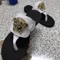 $72.00 USD Versace Slippers For Women #1372015