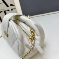 $76.00 USD Chanel AAA Quality Messenger Bags For Women #1372026