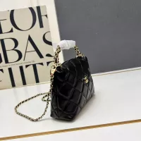 $82.00 USD Chanel AAA Quality Messenger Bags For Women #1372031