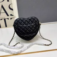 $80.00 USD Chanel AAA Quality Messenger Bags For Women #1372035