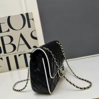 $88.00 USD Chanel AAA Quality Messenger Bags For Women #1372046