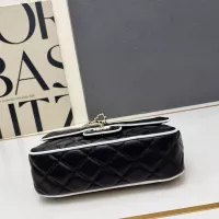 $88.00 USD Chanel AAA Quality Messenger Bags For Women #1372046