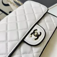 $88.00 USD Chanel AAA Quality Messenger Bags For Women #1372048