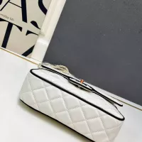 $88.00 USD Chanel AAA Quality Messenger Bags For Women #1372048