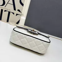 $85.00 USD Chanel AAA Quality Messenger Bags For Women #1372049