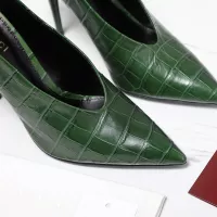 $125.00 USD Gucci High-Heeled Shoes For Women #1372095