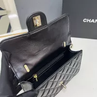 $88.00 USD Chanel AAA Quality Messenger Bags For Women #1372131