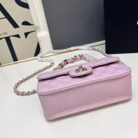 $88.00 USD Chanel AAA Quality Messenger Bags For Women #1372133