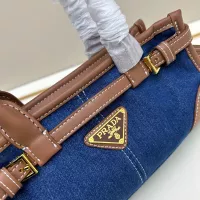 $88.00 USD Prada AAA Quality Handbags For Women #1372172