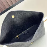 $88.00 USD Yves Saint Laurent AAA Quality Handbags For Women #1372251