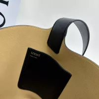 $172.00 USD LOEWE AAA Quality Shoulder Bags For Women #1372260