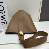 $172.00 USD LOEWE AAA Quality Shoulder Bags For Women #1372262