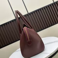 $102.00 USD Celine AAA Quality Handbags For Women #1372305