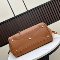 $102.00 USD Celine AAA Quality Handbags For Women #1372307