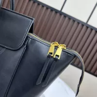 $108.00 USD Celine AAA Quality Handbags For Women #1372311