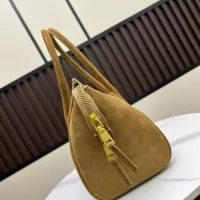 $108.00 USD Celine AAA Quality Handbags For Women #1372316