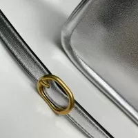 $96.00 USD Valentino AAA Quality Messenger Bags For Women #1372393