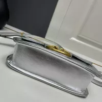 $96.00 USD Valentino AAA Quality Messenger Bags For Women #1372393