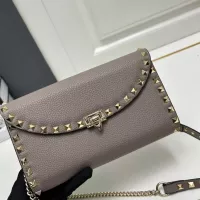$88.00 USD Valentino AAA Quality Messenger Bags For Women #1372405