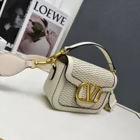 $108.00 USD Valentino AAA Quality Messenger Bags For Women #1372416