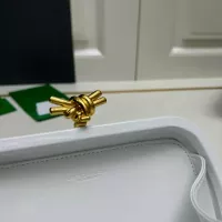 $132.00 USD Bottega Veneta BV AAA Quality Handbags For Women #1372447