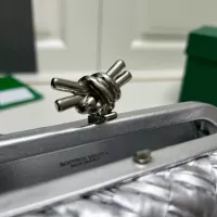 $132.00 USD Bottega Veneta BV AAA Quality Handbags For Women #1372448