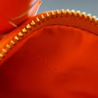 $102.00 USD Bottega Veneta BV AAA Quality Handbags For Women #1372455