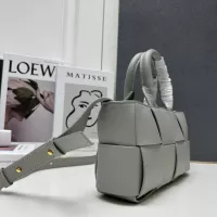 $96.00 USD Bottega Veneta BV AAA Quality Handbags For Women #1372469