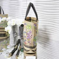 $102.00 USD Christian Dior AAA Quality Handbags For Women #1372548