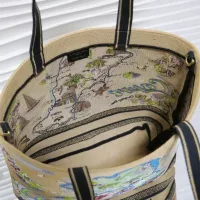 $102.00 USD Christian Dior AAA Quality Handbags For Women #1372548