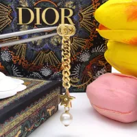 $27.00 USD Christian Dior Earrings For Women #1372771
